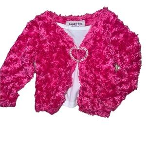 ☠️5/$20☠️ CUPIDS CUP | LONG SLEEVE COLORBLOCK HEART FUZZY SHIRT